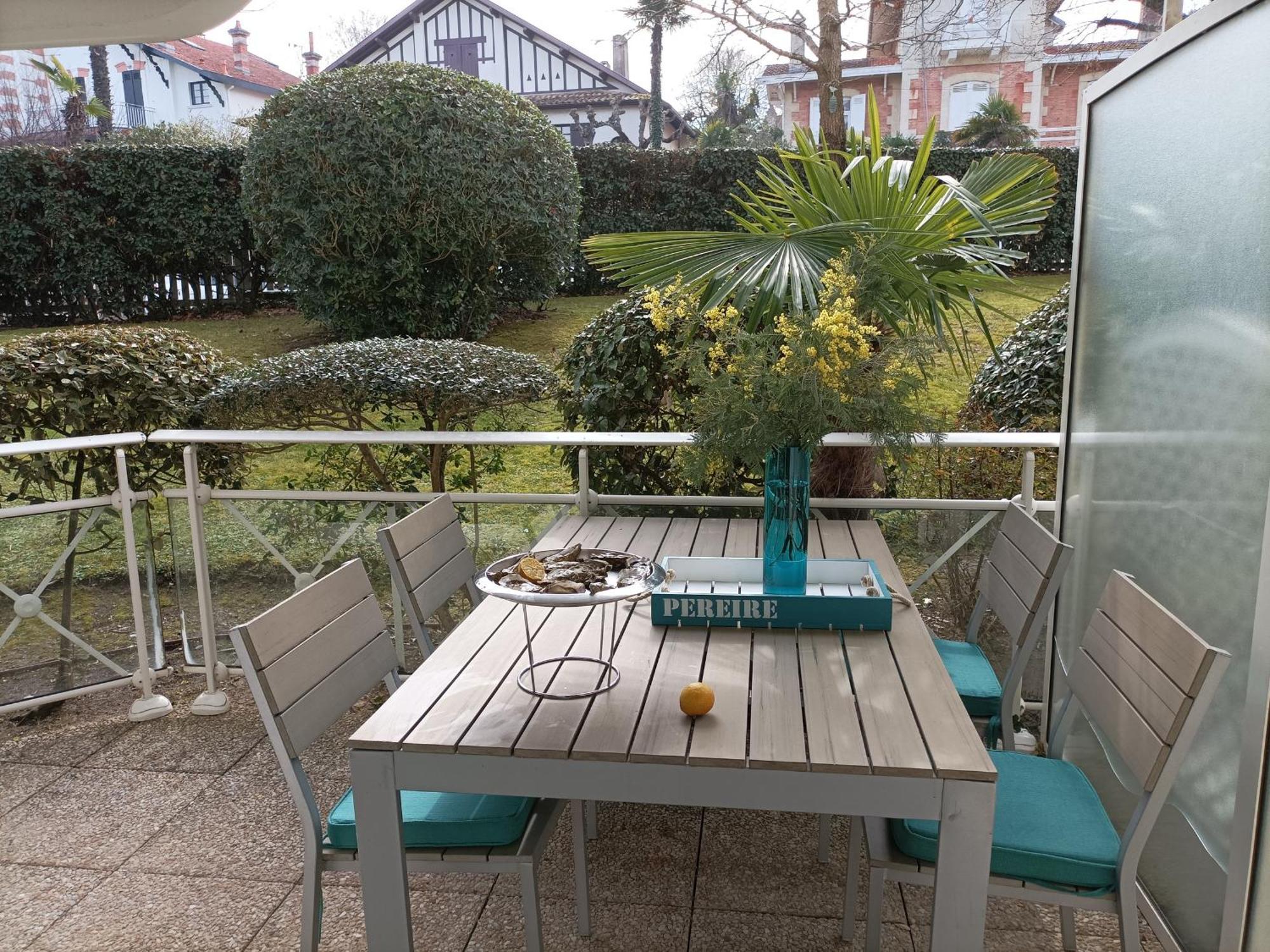 Appartement T2 En Front De Mer A Arcachon, Acces Direct Plage, Parking, Animaux Admis - Fr-1-374-201 المظهر الخارجي الصورة